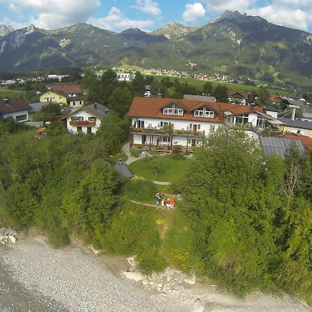 Pension beim Krümmling Reutte Exterior foto